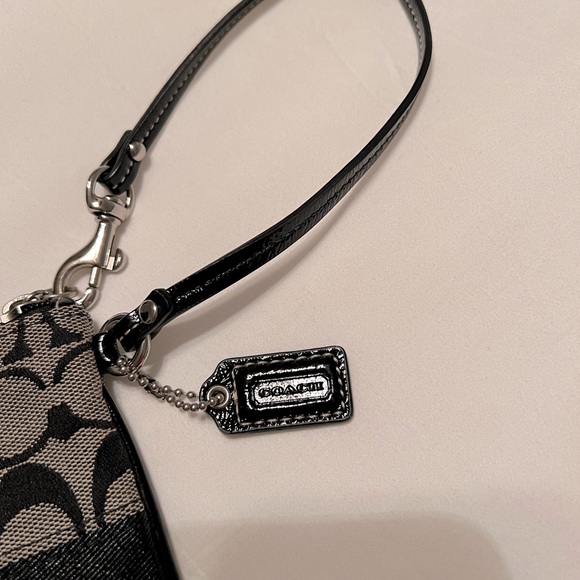 Coach Wristlet - Picture 2 of 4